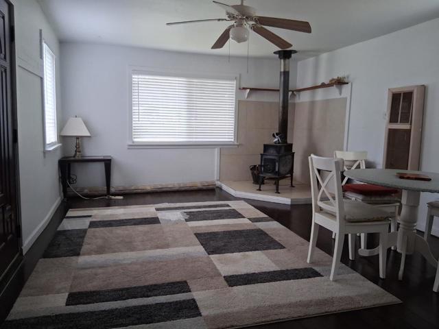 20920 Sunset Way, Colfax CA: https://media.crmls.org/mediaz/75bec7a6-86e3-4876-ab38-c36b86eb741b.jpg