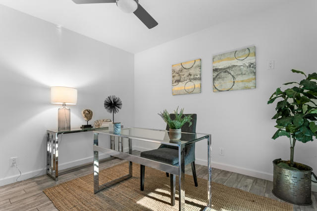 52540 Avenida Juarez, La Quinta CA: https://media.crmls.org/mediaz/75bf3d5a-d4fb-4f15-9eab-d9798235c6e0.jpg