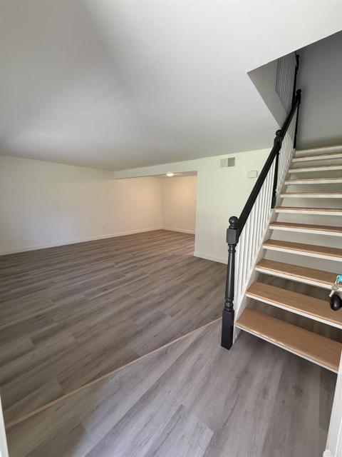 Detail Gallery Image 9 of 20 For 2746 via Tulipan, Carlsbad,  CA 92010 - 4 Beds | 3/1 Baths