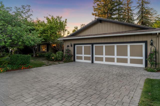 1275 Covington Road, Los Altos CA: https://media.crmls.org/mediaz/75c11f86-2521-4d48-935b-16e2a12a5494.jpg