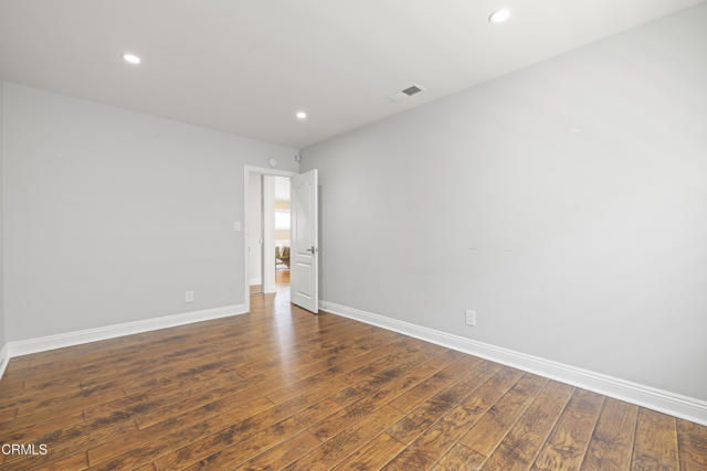 Detail Gallery Image 32 of 51 For 4961 Alcove Ave, Valley Village,  CA 91607 - 3 Beds | 2 Baths