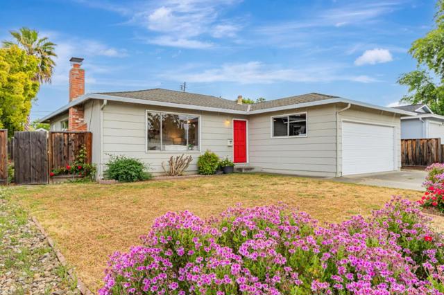 832 Mary Court, Campbell CA: https://media.crmls.org/mediaz/75c35cd3-a0fa-4cda-b973-16ab95f07738.jpg