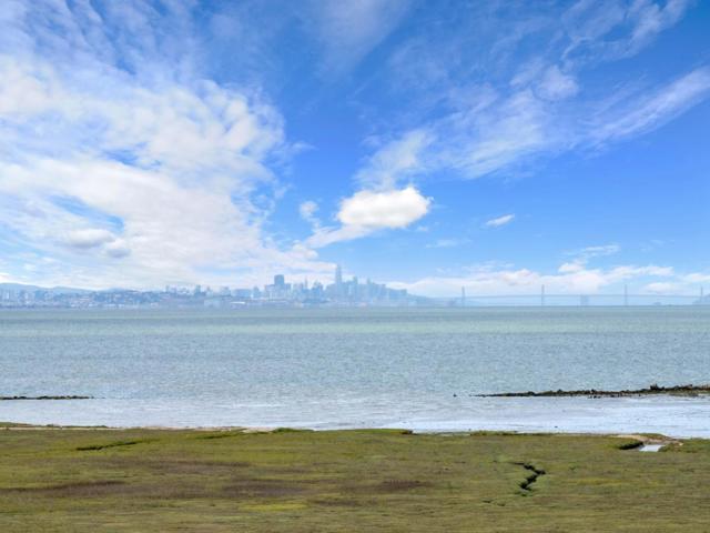 400 Mariners Island Boulevard, San Mateo CA: https://media.crmls.org/mediaz/75c3e84e-ce77-4bc4-b2e9-15756872d67f.jpg