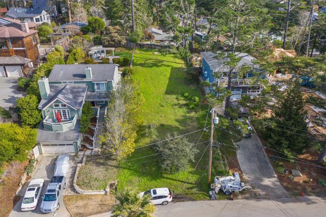 442 Ferdinand, El Granada CA: https://media.crmls.org/mediaz/75c4a57b-7d81-4873-a3f1-16da976eaf03.jpg