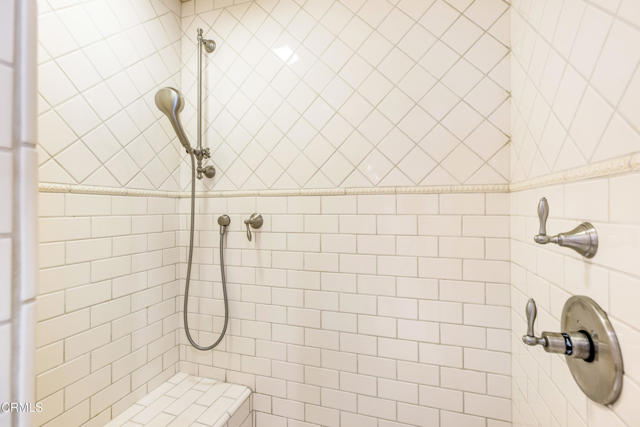 1184 Arden Road, Pasadena CA: https://media.crmls.org/mediaz/75c4f861-d896-4bdd-b6e8-7a7b11b07016.jpg