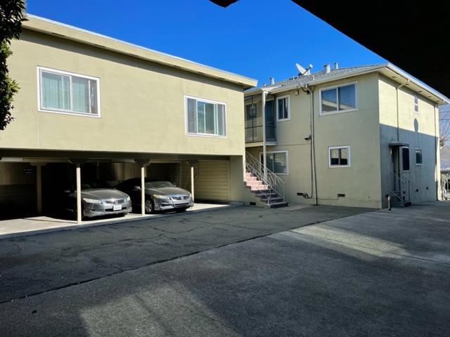Image 1 of 13 For 927 Green Avenue 
