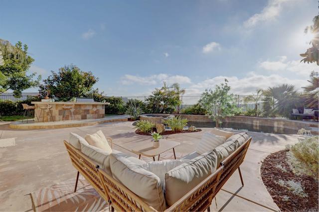 1649 Portside Place, San Marcos CA: https://media.crmls.org/mediaz/75c60d07-fa4f-4dbf-bcd6-6b5801c85182.jpg