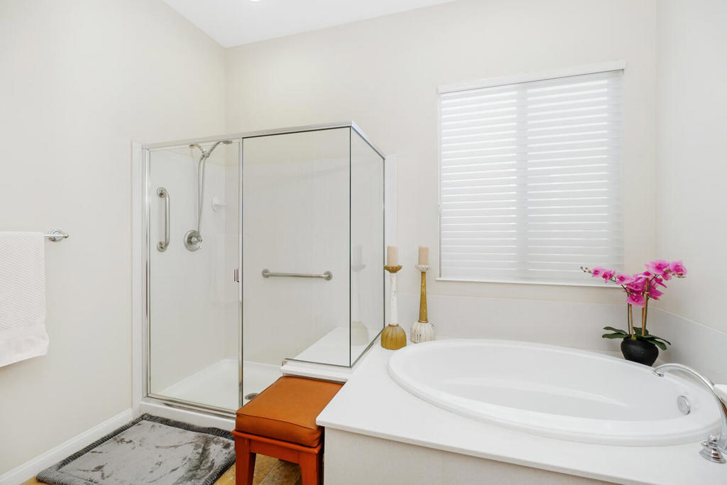 MLS #219132913DA image #23