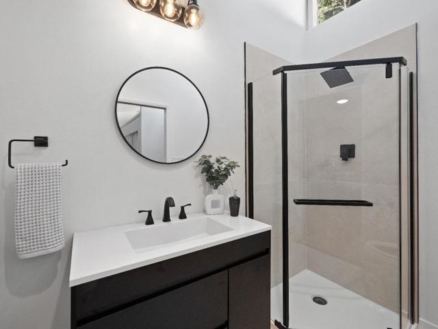 201 Lake Street, Boulder Creek CA: https://media.crmls.org/mediaz/75c6cacc-1589-4f24-b720-5fa0041457c8.jpg