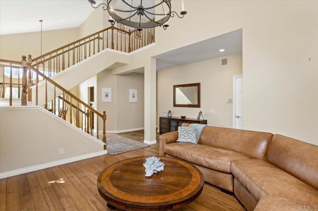 Detail Gallery Image 8 of 39 For 4635 Allende Ave, Oceanside,  CA 92057 - 4 Beds | 3 Baths