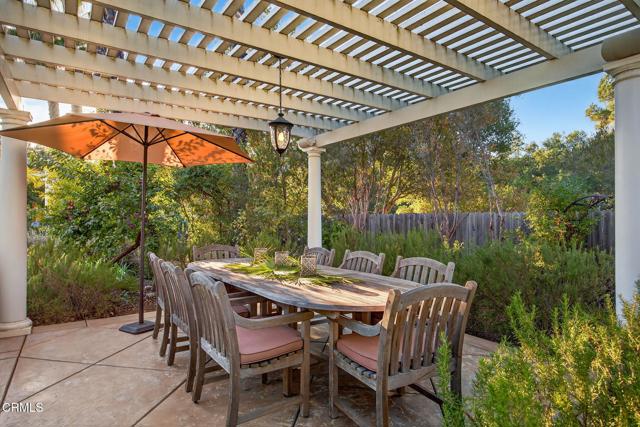 1454 S La Luna Avenue, Ojai CA: https://media.crmls.org/mediaz/75c79945-b777-472a-8b00-5f63a53b2b22.jpg