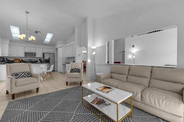 Image 8 of 33 For 45360 Desert Fox Drive