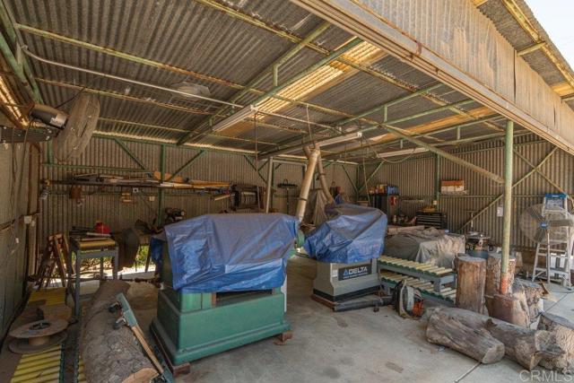 3160 Slivkoff Drive, Escondido CA: https://media.crmls.org/mediaz/75c92eec-0ce1-4a7a-b008-46a578c13489.jpg