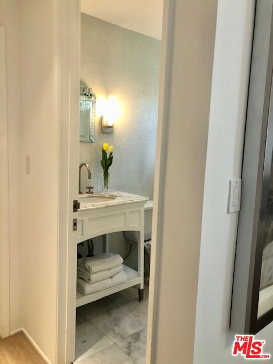 9033 VISTA GRANDE Street, West Hollywood CA: https://media.crmls.org/mediaz/75cb5a71-27e6-4fcb-bba9-d474eaca8f8b.jpg