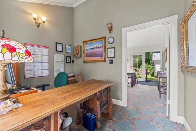 620 El Salto Drive, Capitola CA: https://media.crmls.org/mediaz/75cbf006-db69-4952-b153-7e56451be430.jpg