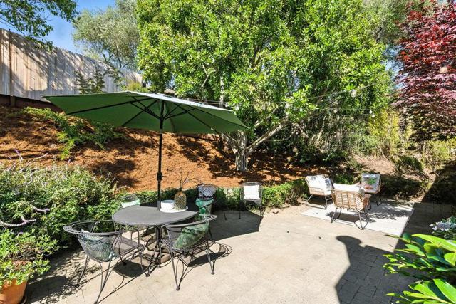 1884 Randall Road, San Mateo CA: https://media.crmls.org/mediaz/75cd4d16-acc1-4c4a-9a2e-cf1b94d7ab71.jpg