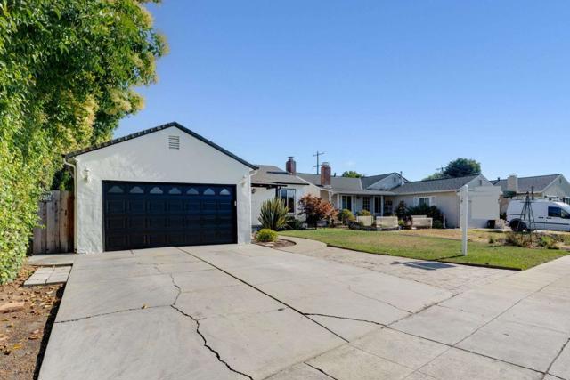 2312 Woodland Avenue, San Jose CA: https://media.crmls.org/mediaz/75cf9dd5-d816-4cce-98cc-869466ea17d4.jpg