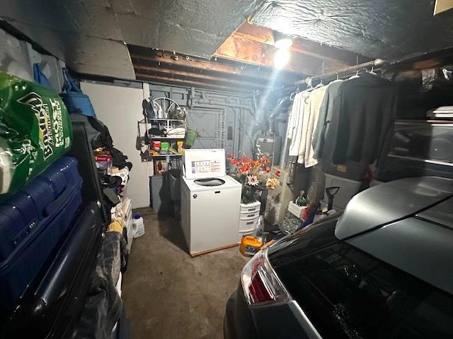453 Grand Avenue, South San Francisco CA: https://media.crmls.org/mediaz/75cfe307-b519-4931-9a35-f8cf4074c78c.jpg