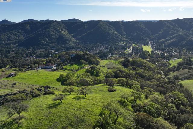 0 Oak Glen Ave, Morgan Hill CA: https://media.crmls.org/mediaz/75d07c14-a9a5-49d7-a63b-7a8d1a7242f6.jpg