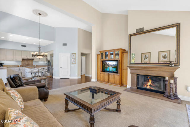 1826 Crystal View Circle, Newbury Park CA: https://media.crmls.org/mediaz/75d086f5-73af-4bce-9b51-ac1ae9cfe6dc.jpg