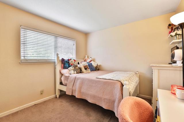 1899 Bermuda Way, San Jose CA: https://media.crmls.org/mediaz/75d0d96e-36ea-4387-8e9a-40dd1b7b904f.jpg