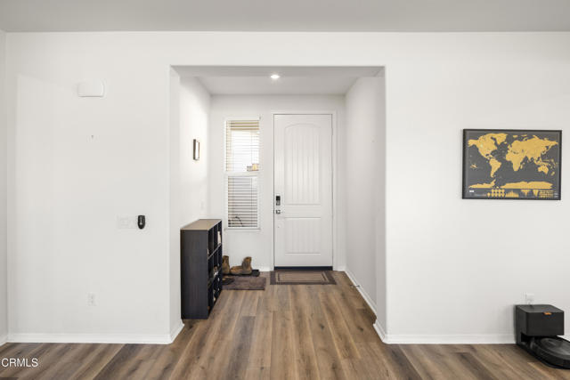 Detail Gallery Image 2 of 25 For 9019 Black Thorn St, Jurupa Valley,  CA 92509 - 3 Beds | 2 Baths