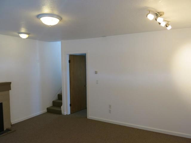 Image 47 of 77 For 2735 Soquel Avenue