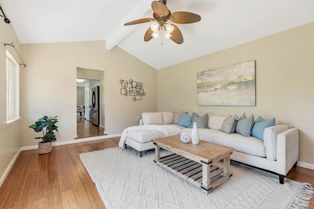 10495 Garcia Lane, Gilroy CA: https://media.crmls.org/mediaz/75d14d26-f18a-4ce7-8ea4-39f8e9ae86e4.jpg