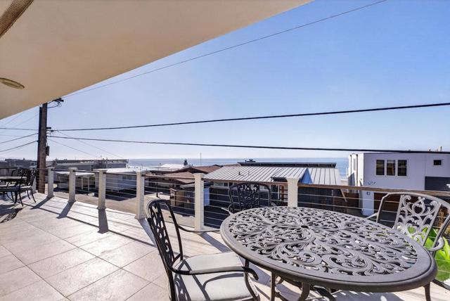 619 Beach Drive, Aptos CA: https://media.crmls.org/mediaz/75d16d57-9268-46b3-8f1f-f335df1b15a9.jpg