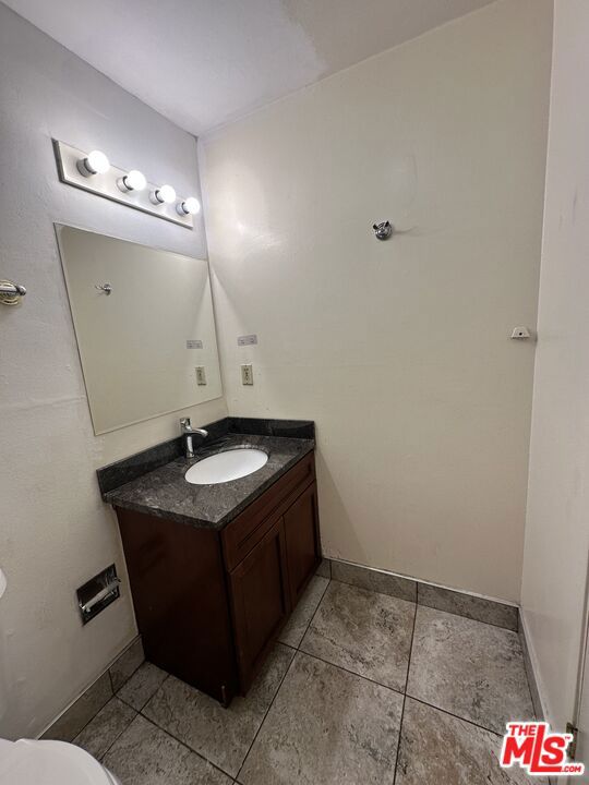 2 Panoramic Way, Berkeley CA: https://media.crmls.org/mediaz/75d4a4ad-dd5e-497b-97e3-797b24adde62.jpg