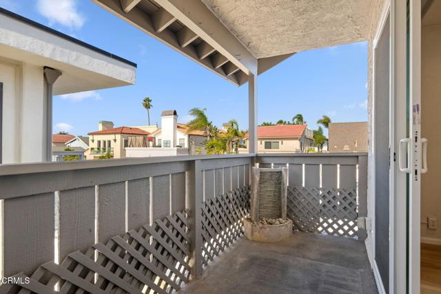 Detail Gallery Image 16 of 29 For 5125 W Wooley Rd #5,  Oxnard,  CA 93035 - 2 Beds | 2 Baths