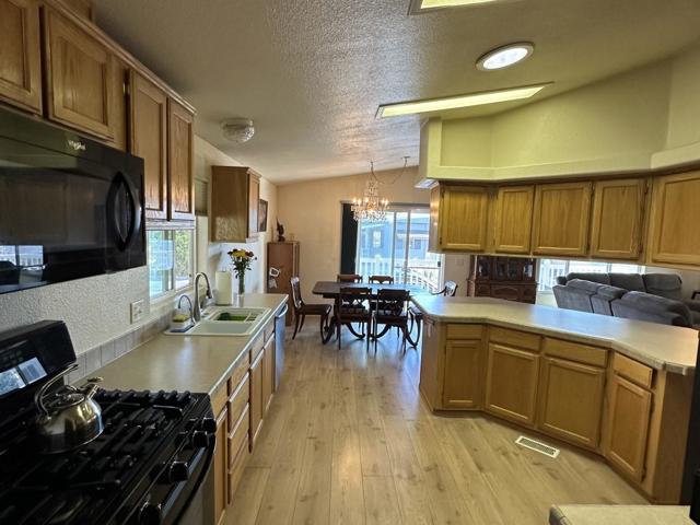Image 9 of 42 For 349 Aileen Avenue