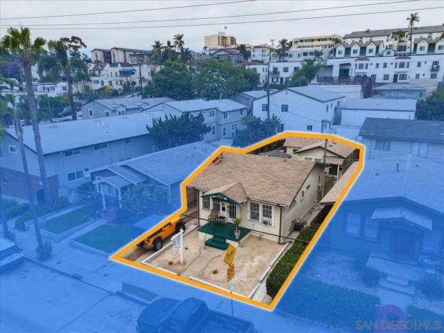3670 Florida St, San Diego CA: https://media.crmls.org/mediaz/75d579a4-dfa9-45e3-9953-e5fb7ba6210a.jpg
