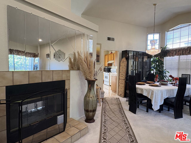 3202 Angeleno Place, Palmdale CA: https://media.crmls.org/mediaz/75d57a54-b79f-4a8c-8607-76a2c2dc1334.jpg