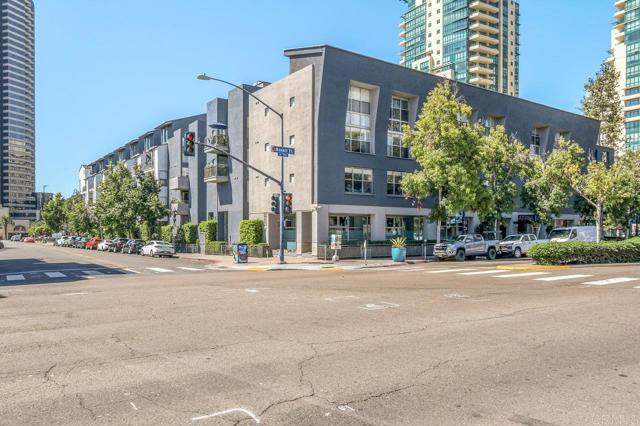 Detail Gallery Image 4 of 32 For 101 Market St #212,  San Diego,  CA 92101 - 1 Beds | 1 Baths