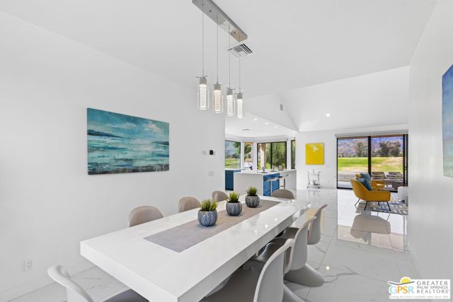 68095 Seven Oaks Place, Cathedral City CA: https://media.crmls.org/mediaz/75d62b5a-2d84-433d-82dd-374aafb41fa6.jpg