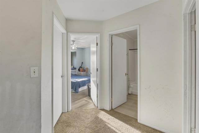 Detail Gallery Image 13 of 18 For 320 Rolling Hills Ln, San Marcos,  CA 92069 - 3 Beds | 2 Baths