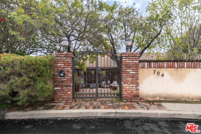 Image 3 for 704 Rochedale Way, Los Angeles, CA 90049