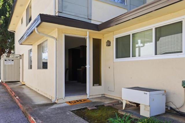 350 N 1st, Campbell CA: https://media.crmls.org/mediaz/75d8a389-50f7-4890-9f32-b968db003971.jpg