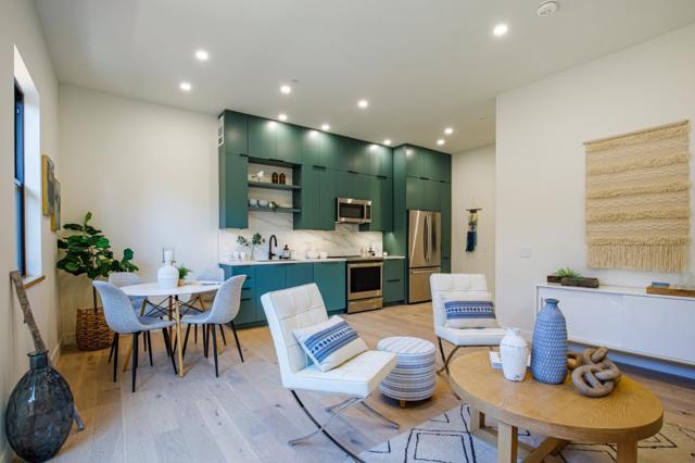 105 Darlington, Soquel CA: https://media.crmls.org/mediaz/75d9bb57-6113-4e15-96c3-e43245a33949.jpg