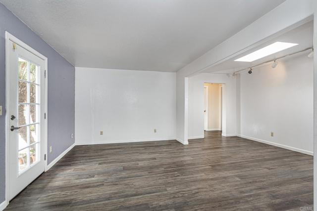 774 Laguna, Carlsbad CA: https://media.crmls.org/mediaz/75db564f-e1b4-45cd-b4ea-7ea20255e308.jpg