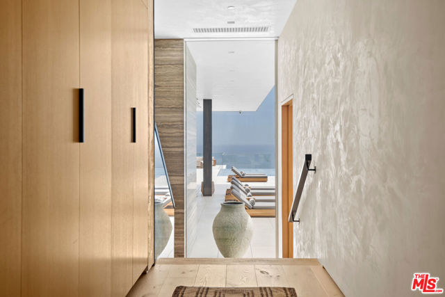 26946 Pacific Coast Highway photo 44
