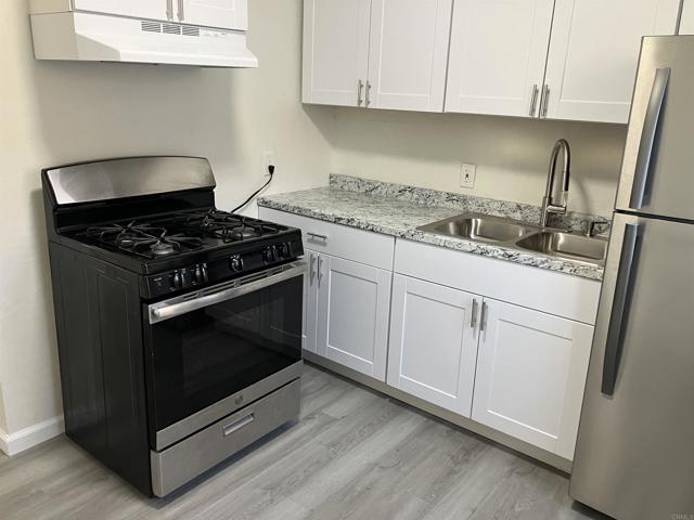 Detail Gallery Image 14 of 28 For 3326 & 3330 40th St, San Diego,  CA 92105 - – Beds | – Baths