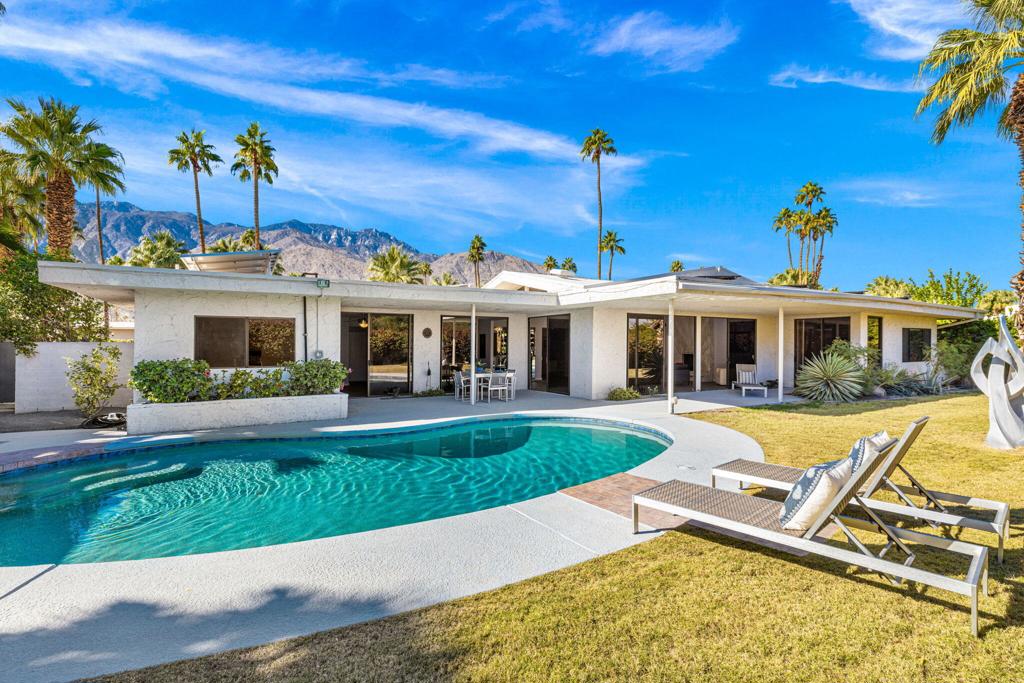 2294 S Toledo Avenue, Palm Springs, CA 92264