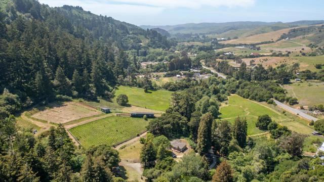 5090 La Honda Road,  CA: https://media.crmls.org/mediaz/75dd7e54-d24e-42fe-9a57-4b037fc9b0cd.jpg
