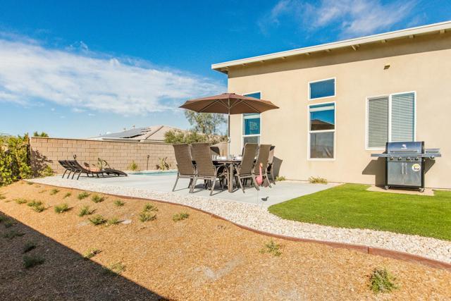 Image 16 of 34 For 68483 Panorama Drive