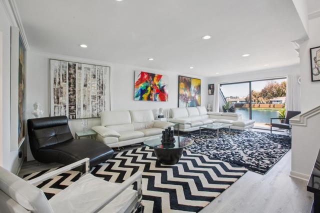 1029 Lido Lane, Foster City CA: https://media.crmls.org/mediaz/75de32d5-7786-4f1f-b513-d001ba6a753f.jpg