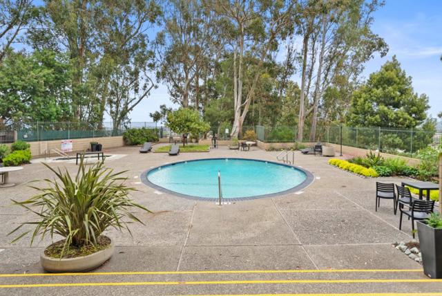 300 Davey Glen Road, Belmont CA: https://media.crmls.org/mediaz/75deca81-2aa3-4af8-b384-557516db1d71.jpg