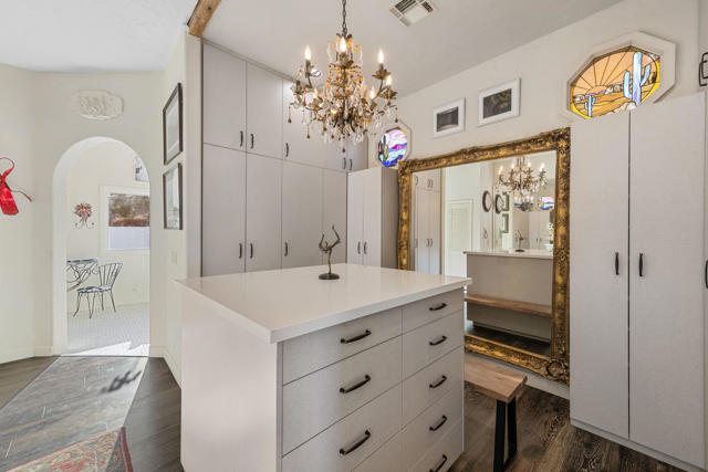 Image 35 of 108 For 56375 Bighorn Drive