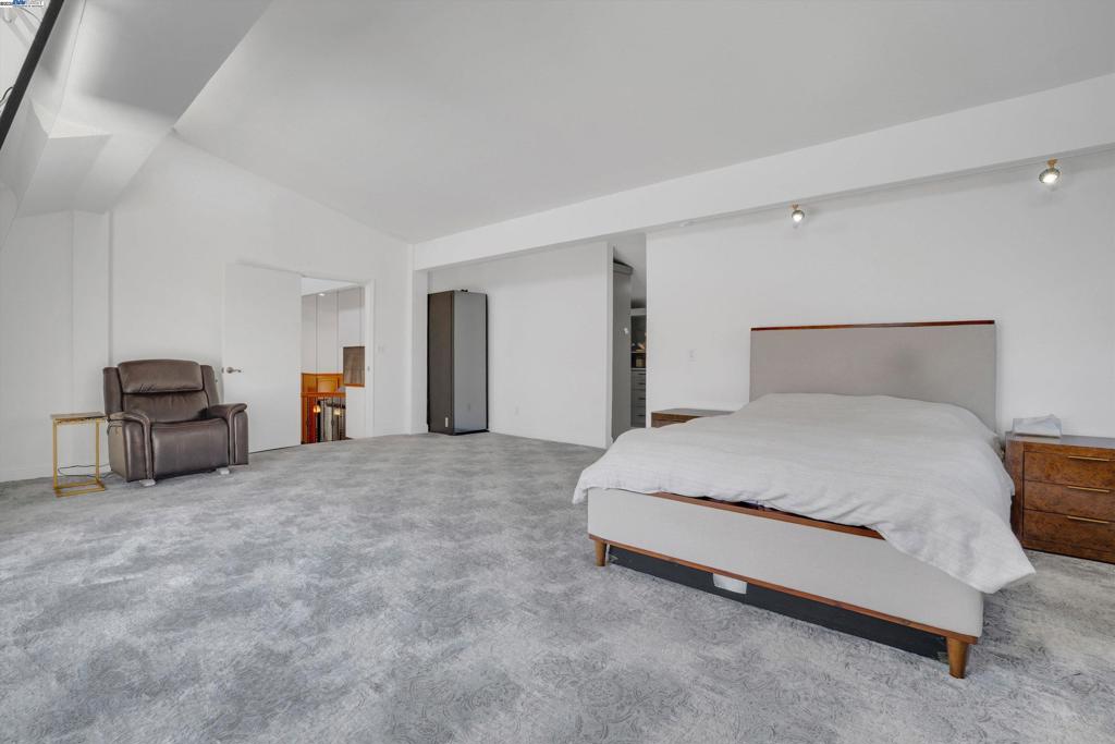 MLS #41104675 img 19